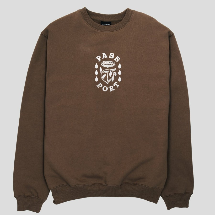 Fleece PASS~PORT | Pass~Port Fountain Embroidery Sweater - Bark